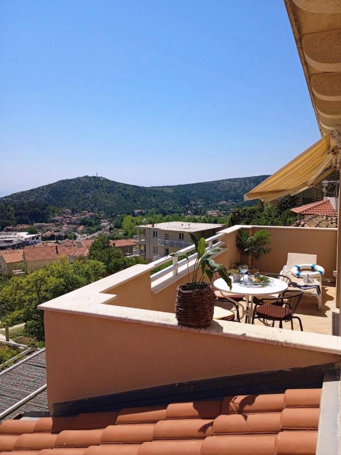 Karoma Sunroof Apartment Mlini Exterior photo